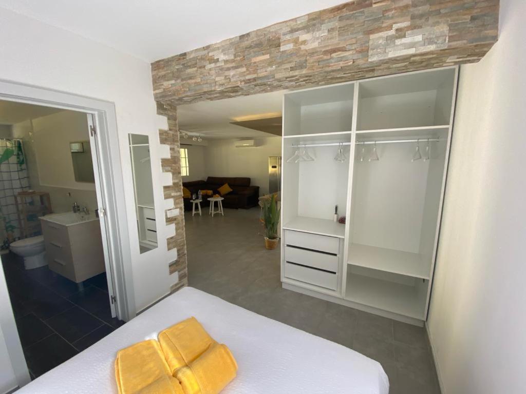 Sunny Carmelito Deluxe Apartment Mogan Luaran gambar