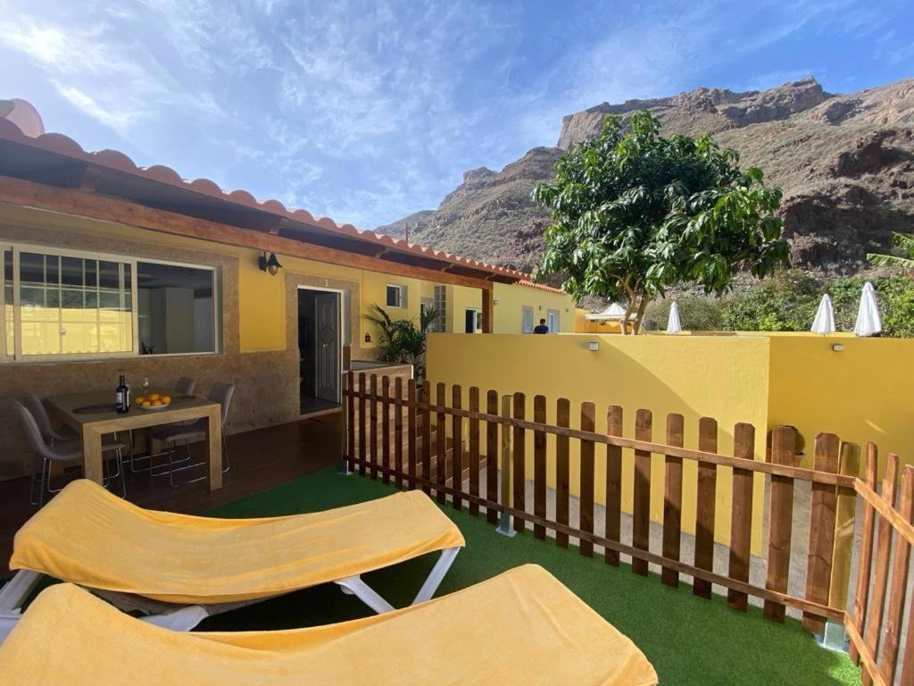 Sunny Carmelito Deluxe Apartment Mogan Luaran gambar