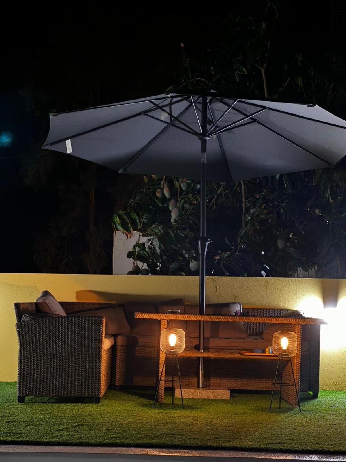 Sunny Carmelito Deluxe Apartment Mogan Luaran gambar